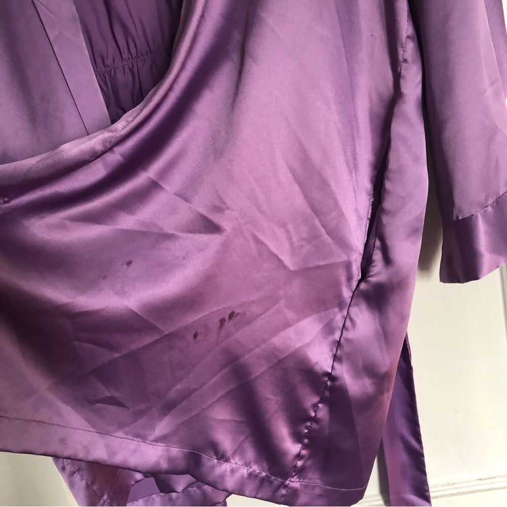 Victoria’s Secret Robe 💜 - Picture 4 of 4
